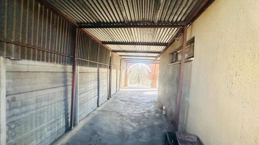 3 Bedroom Property for Sale in Zamdela Free State